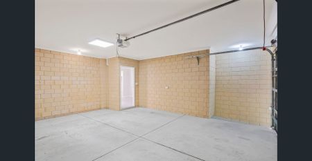 Front Villa for Lease - Modern Comfort & Style! - Photo 5