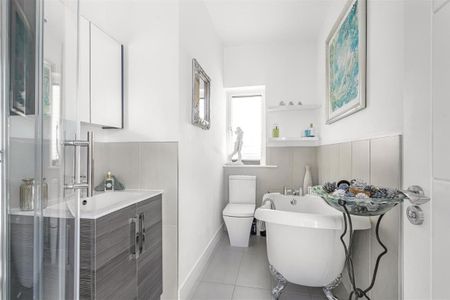 Blandford Road, Poole, BH15 - Photo 3