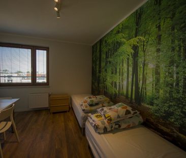 3 POKOJE Z ANEKSEM, BALKON, MIEJSCE POSTOJOWE 58.86 m² - Фото 6