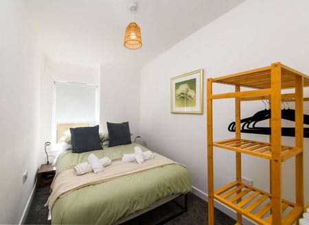 Yew Street - Photo 4