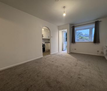 2 bedroom bungalow to rent - Photo 3