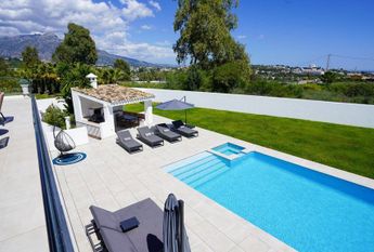 6 bedroom luxury Villa for rent in Benahavís, Spain