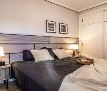 3-bedroom apartment for rent in Castellana. - Photo 1