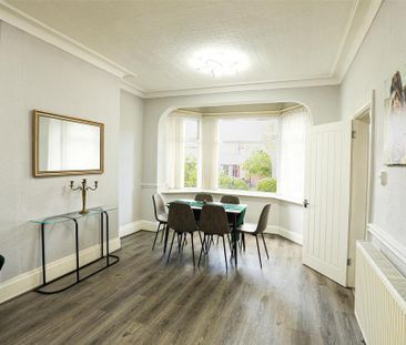 3 bedroom semi-detached house to rent - Photo 6