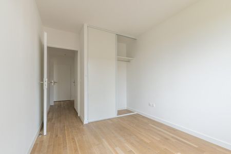 location Appartement T3 DE 67.91m² À CHESSY - Photo 4
