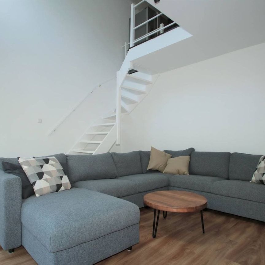 Appartement te huur: Sint-Jacobsplaats 106 3011 DD Rotterdam - Photo 1