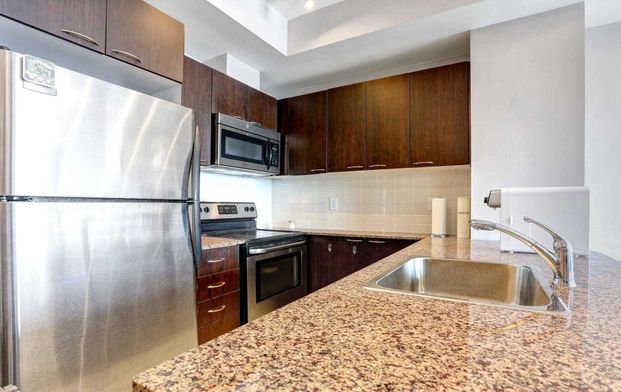 For Lease - 385 Prince Of Wales Drive Unit# 504, Mississauga, Ontario - Photo 1