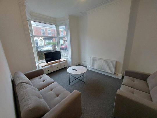 1 bedroom house of multiple occupation to rent - Photo 1