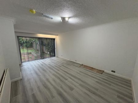 6 bedroom house of multiple occupation to rent - Photo 5