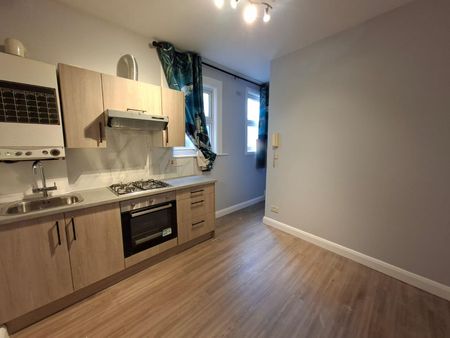 Seven Sisters Road - Photo 2