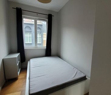 location Appartement T1 DE 24.44m² À LILLE - Photo 1