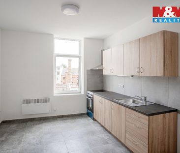 Pronájem bytu 1+1 45 m² - Fotografie 1
