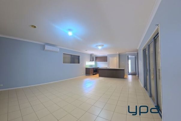 Nestled in a quiet and sought-after location !! - Photo 1