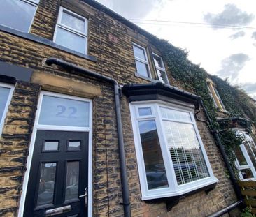 Sunnybank Avenue, Horsforth, - Photo 5