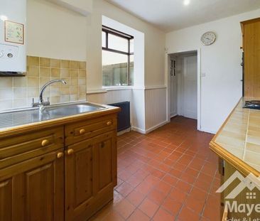 Whinney Lane, Blackburn - Photo 3