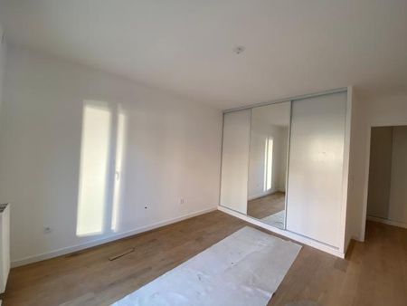 Location Appartement 2 pièces 46m² CAEN 14000 - Photo 5