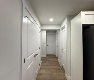 For Lease - 730 CABANA Road Unit# C, Windsor, Ontario - Photo 1