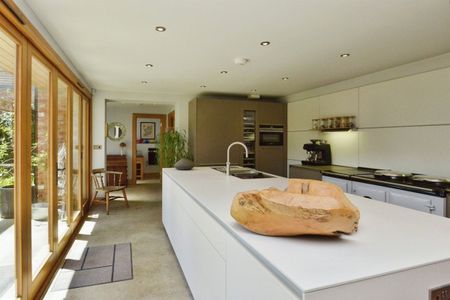 Vicarage Road - Photo 5