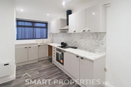 2 bedroom flat to rent - Photo 4