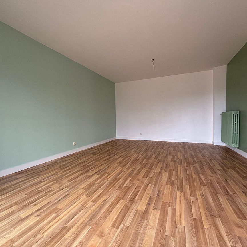 Location Appartement 3 pièces 70m² - Photo 1