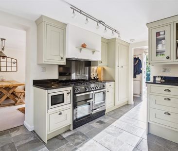 3 bedroom house - end terrace - Photo 5