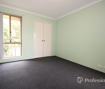 Charming Rustic Home - Photo 4