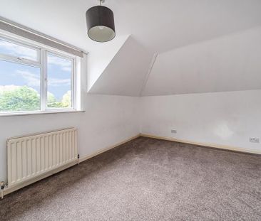 5 bedroom detached house to rent - Photo 4