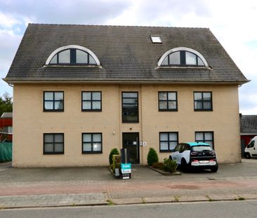 Instapklaar appartement met 2 slaapkamers, terras en een garage! - Photo 6