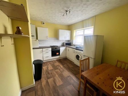 1 bedroom flat to rent - Photo 2