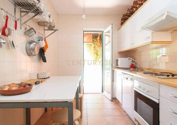 Apartamento T2 em Setúbal