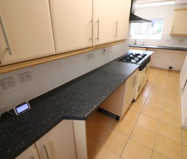 27 Springfield Avenue - Photo 4