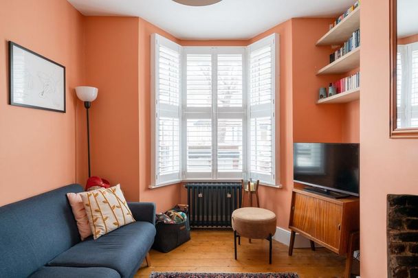 2 bedroom terraced house to rent - Photo 1