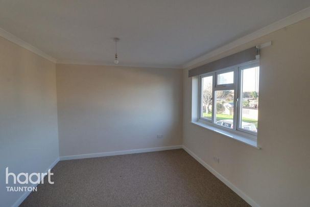 2 bedroom end of terrace house to rent - Photo 1