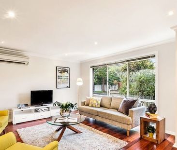 61 Molden St, Bentleigh East VIC 3165 - House For Rent | Domain - Photo 4