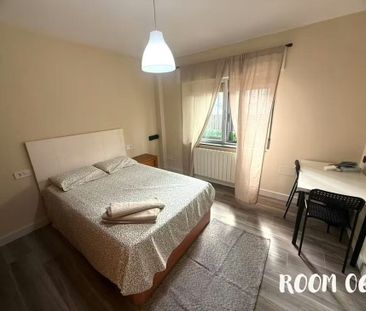 Calle Doña Francisquita, Madrid, Community of Madrid 28041 - Foto 4