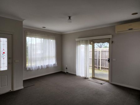 1/286 Camp Road, Broadmeadows, VIC 3047 - Photo 5