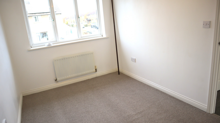 3 bedroom detached house to rent - Photo 5