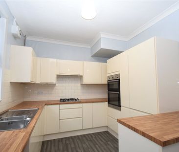 3 bed terraced house to rent in Wykeham Street, Scarborough, YO12 - Photo 5