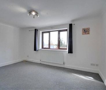 2 bedroom penthouse to rent - Photo 6