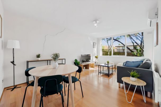 Room 1 (Private) - Photo 1