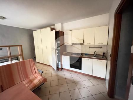 Monolocale in affitto - Photo 1