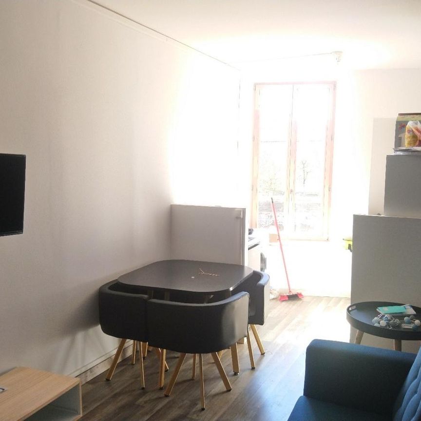 studio meublé en ville - Photo 1