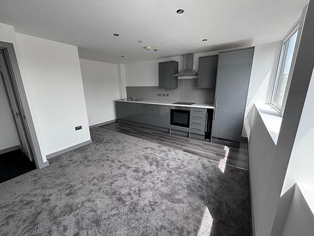 NEWLY REFURBISHED 1 BED APARTMENT - LEEDS - Photo 5