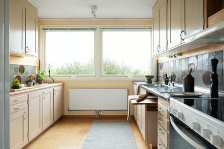 Petter Hernquists väg, Lerum - Photo 3