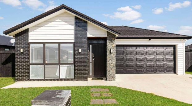 Great Location - Photo 1