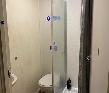 CONNIBURROW - ROOM RENTAL - Photo 6