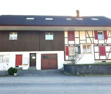 Charmante, preiswerte Dachwohnung - Photo 3