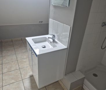 Location Appartement 2 pièces 33m² BOULOGNE SUR MER 62200 - Photo 3