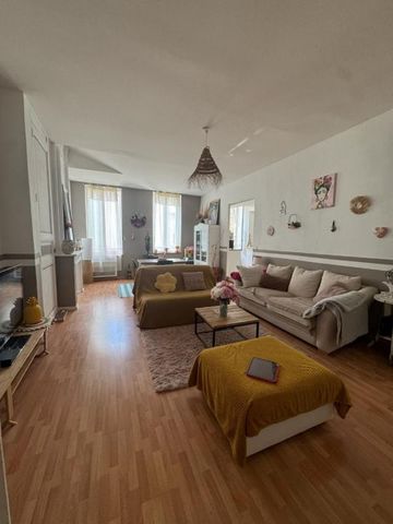 Location Appartement 3 pièces 91m² AGEN 47000 - Photo 4