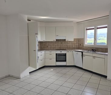 Charmante 3.5 Zimmerwohnung im 1.OG - Photo 6